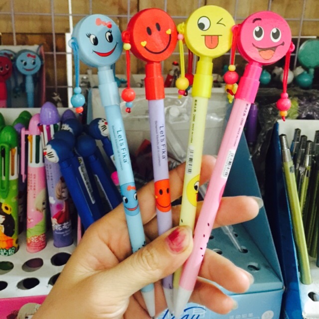 Bút chì bấm trống lắc