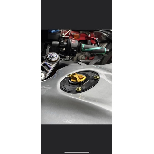 nắp xăng cnc yamaha r15 r15v3 r15v4 mt15 xsr155 fz155 fz150 tfx