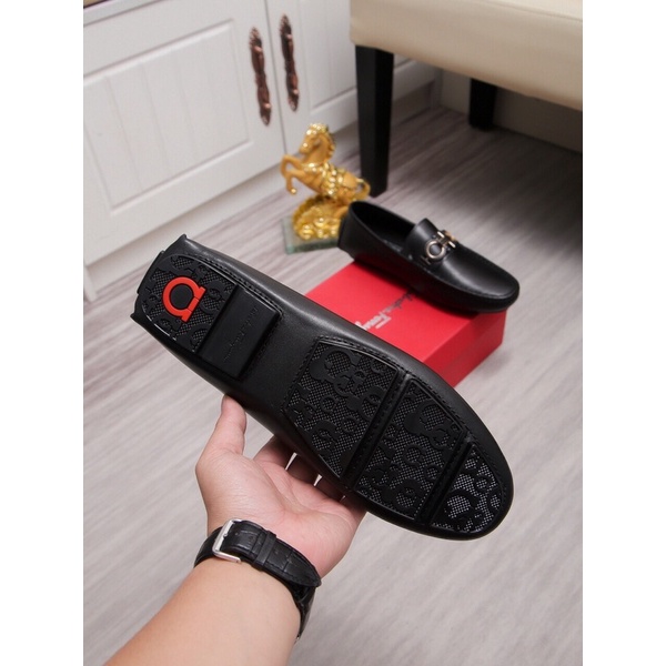 Giày lười da thật nhập khẩu thương hiệu Salvatore Ferragamo cao cấp màu đen trơn lịch lãm cho nam