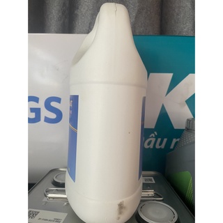Nước làm mát màu xanh hoặc đỏ (Can 4L)