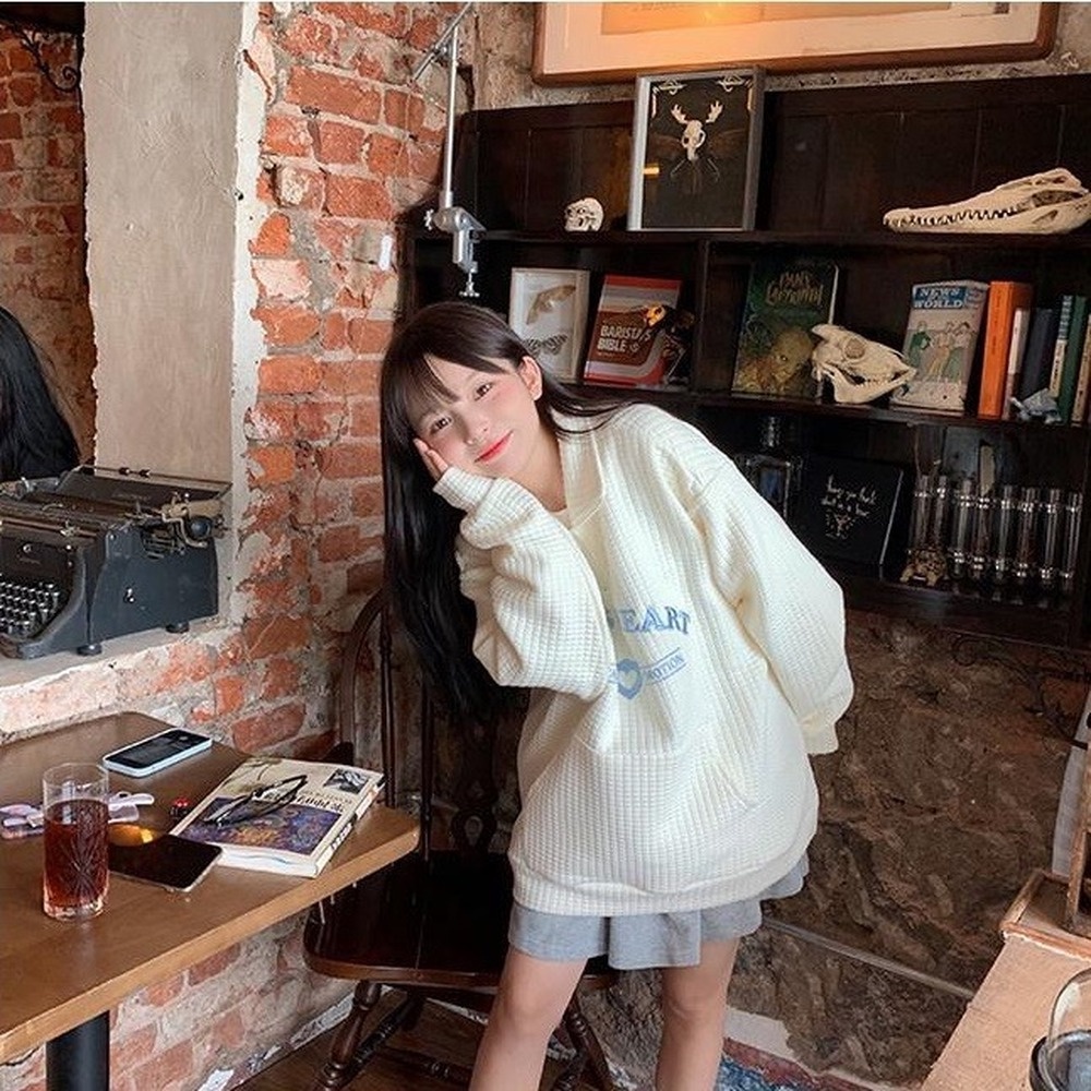 Áo nỉ tay dài dáng rộng thời trang mùa thu cho nam và nữ 2021 | BigBuy360 - bigbuy360.vn