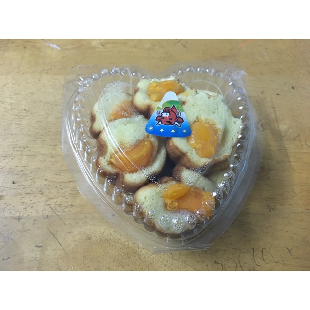 Bánh bông lan trứng muối