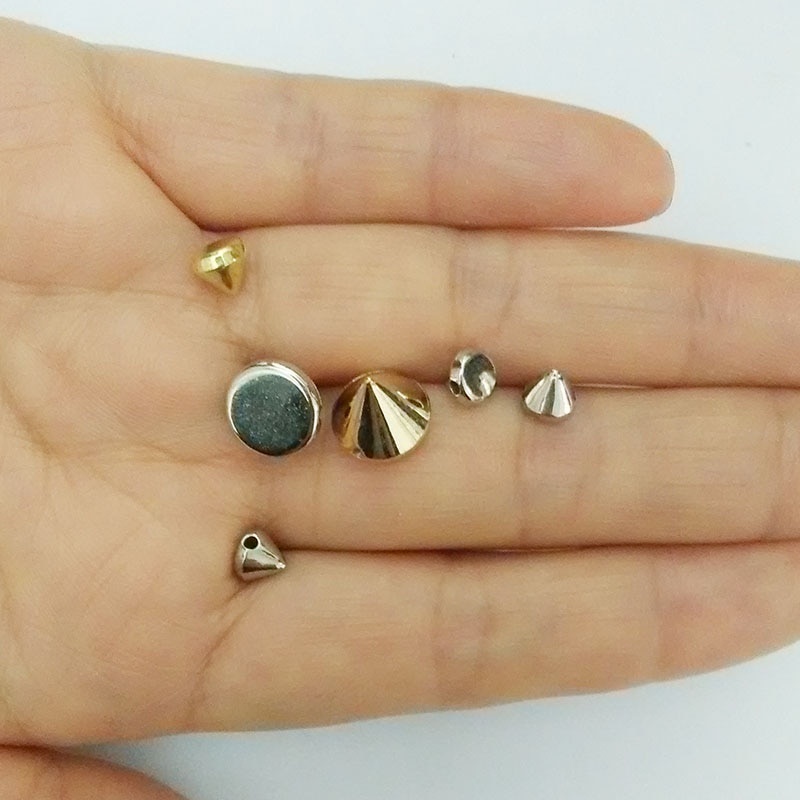 Bộ 20 Đinh Tán Acrylic Hình Nón Dùng May Trang Sức DIY