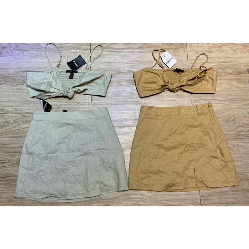 Sét chân váy và áo croptop F21 new tag