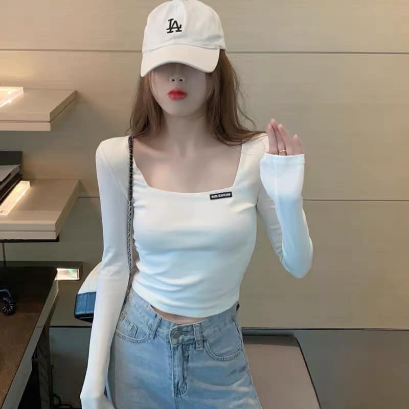 Áo thun tay dài croptop màu trắng