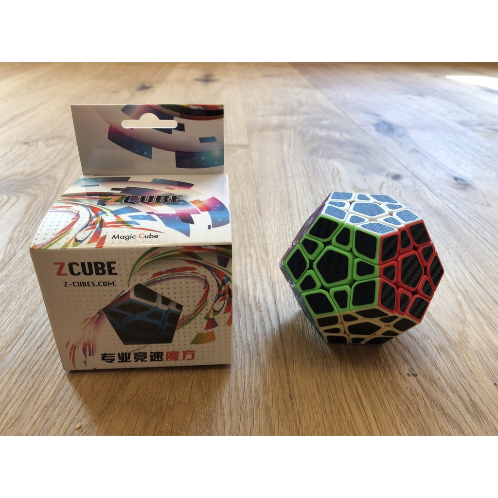 Đồ Chơi Rubik Zcube Carbon Megaminx 12 Mặt - Rubik Sợi Carbon Cao Cấp, Chuẩn Quốc Tế