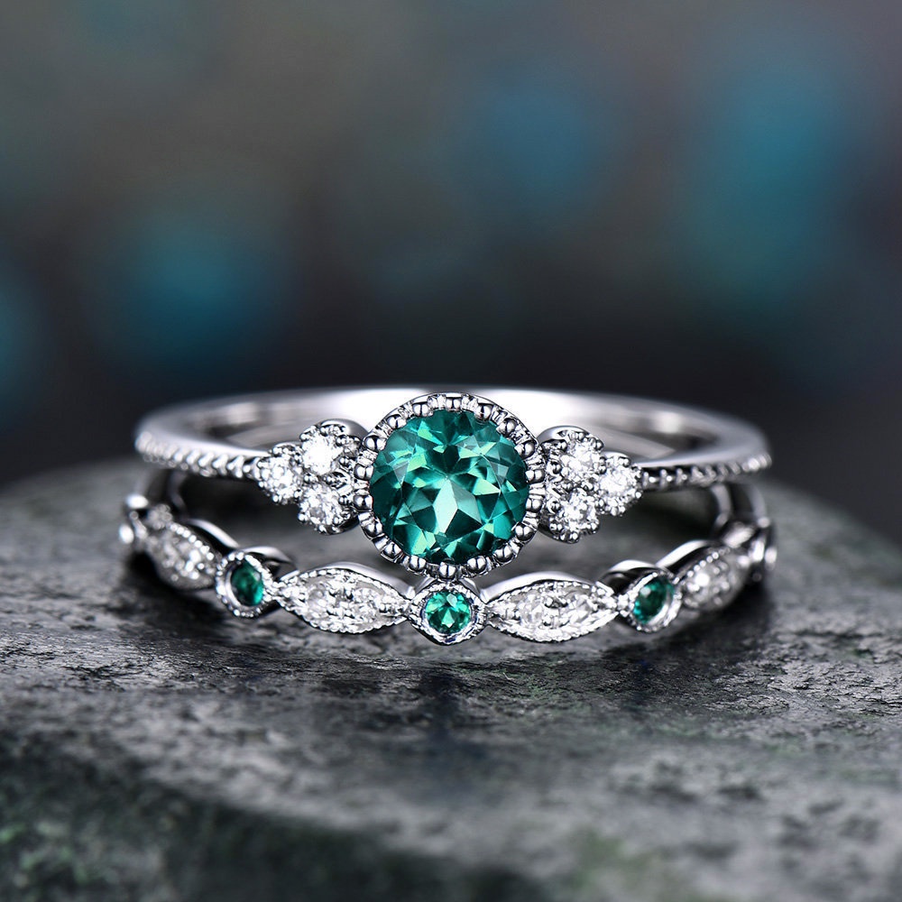 Nhẫn Zircon Smug | Phụ Kiện Trang Sức Bằng Thép Không Gỉ Màu Ngọc Lục Bảo Mới Cho Nam Và Nữ