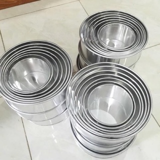 Khuôn tròn gia công đế liền đủ size