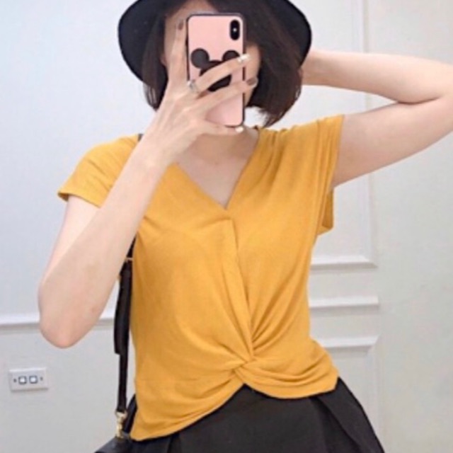 Áo thun porip xoắn eo