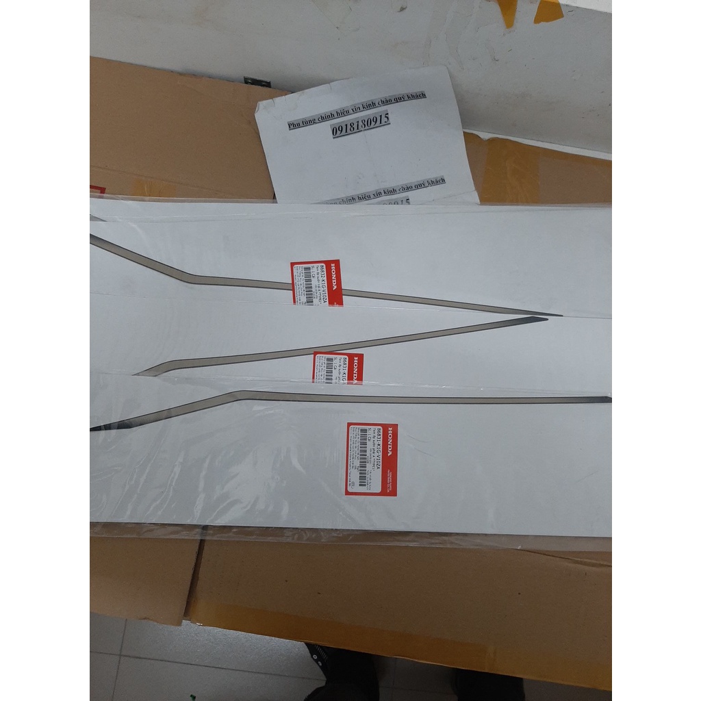 Tem ốp sườn phải ab 2020 đen mờ air blade 2020 honda