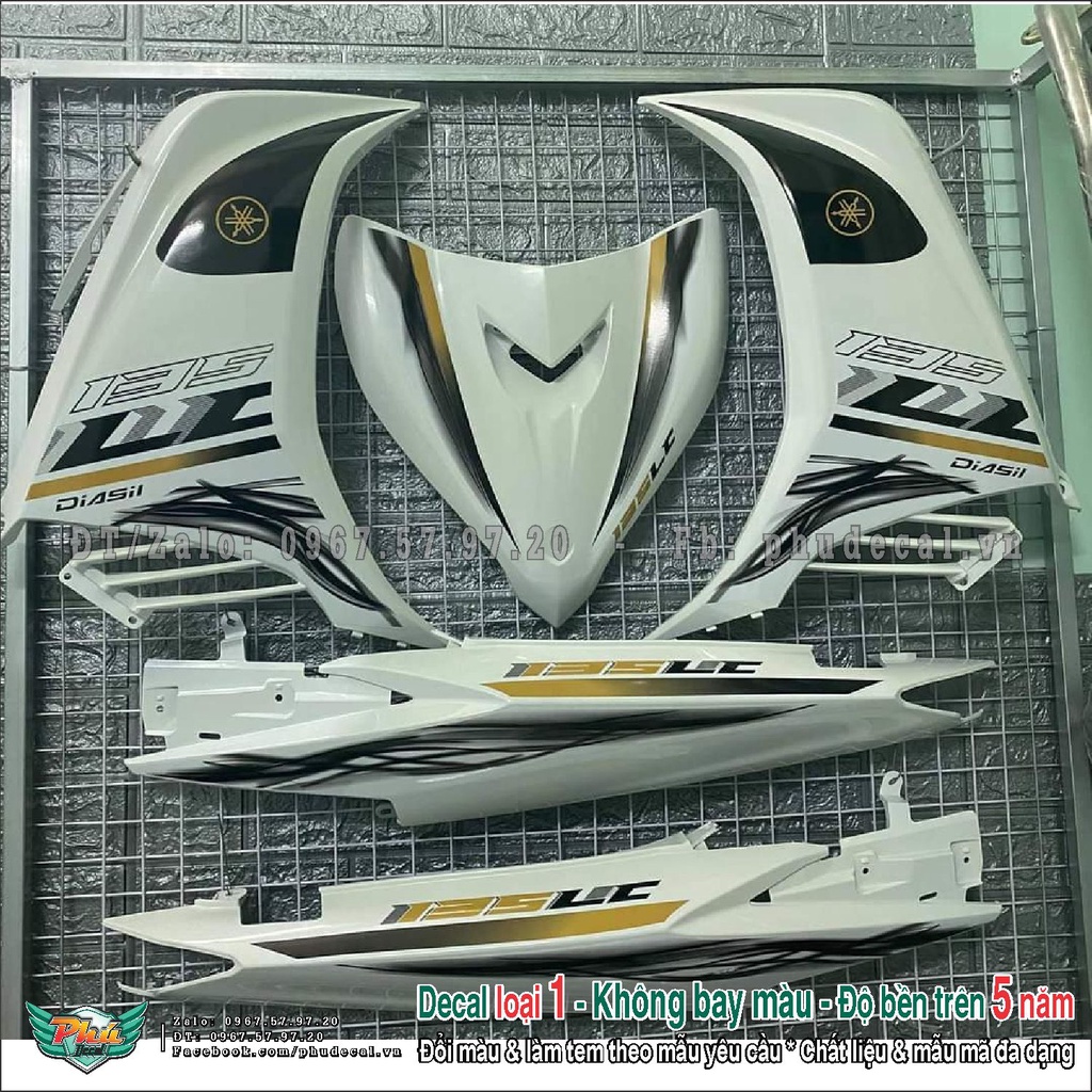 Tem rời xe Exciter 135 Lc trắng đen 2021 Trong (A)