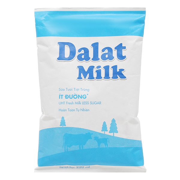Sữa Tươi Tiệt Trùng Dalat Milk Ít Đường Bịch 220Ml
