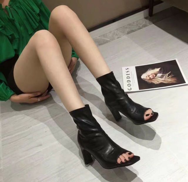 [Mã FASHIONGREEN15 giảm 10% tối đa 30k đơn từ 99k] BOOT DA CỔ LỬNG HỞ MŨI GÓT VUÔNG CỰC SANG (X21) New 2020 | BigBuy360 - bigbuy360.vn