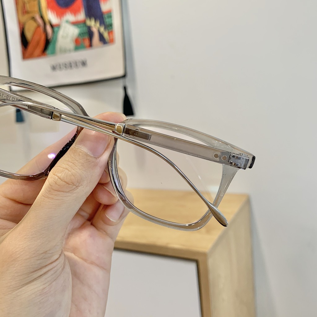 Gọng kính cận vuông M02 màu xám khói - Gọng kính mắt nhựa bền cực thời trang | BigBuy360 - bigbuy360.vn