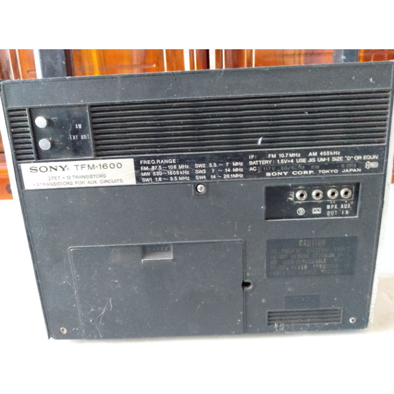 Radio Sony đồ cỗ