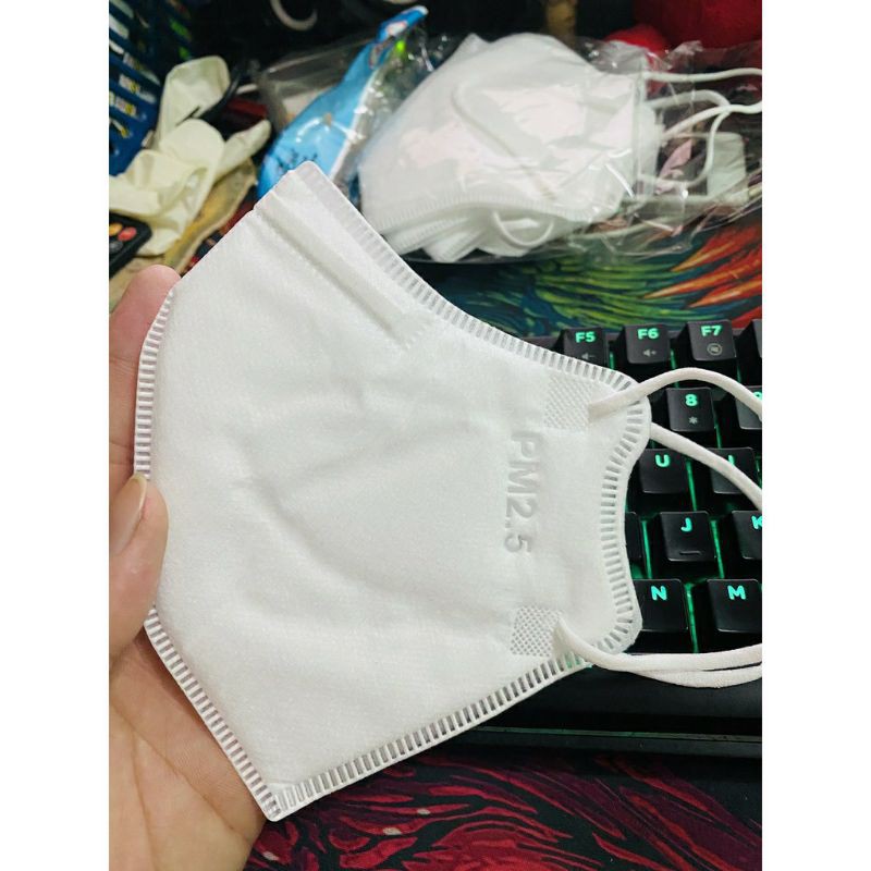 Khẩu trang PM 2.5 FAMAPRO (Tiêu Chuẩn Xuất khẩu BFE ≥95%) COMBO 5 HỘP CÓ 50 CÁI | BigBuy360 - bigbuy360.vn