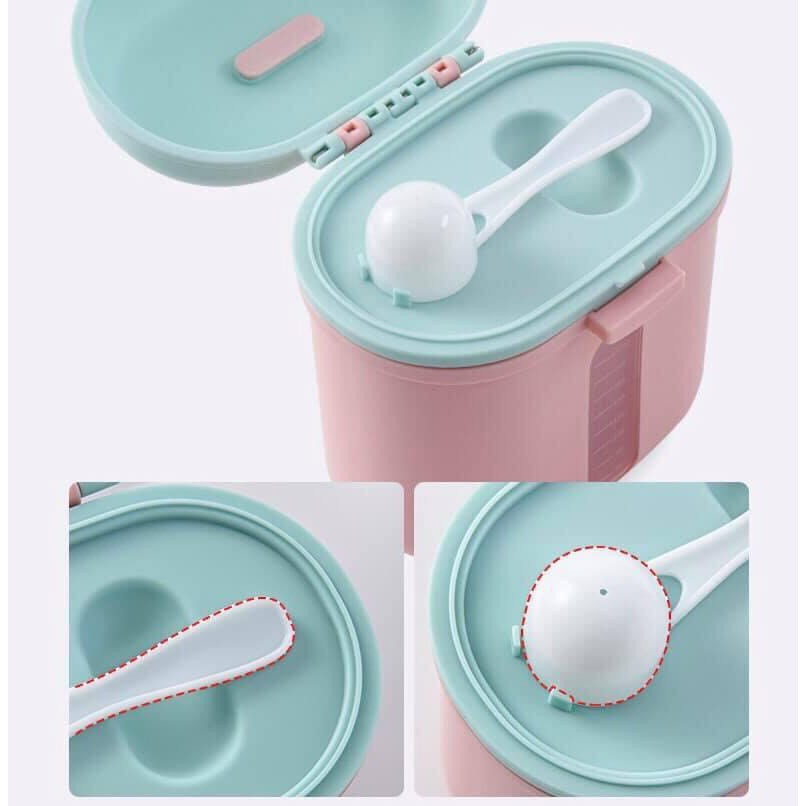 Hộp đựng sữa bột - đồ ăn khô cho bé hình vương miện 240g