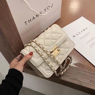 Túi xách nữ xinh xắn