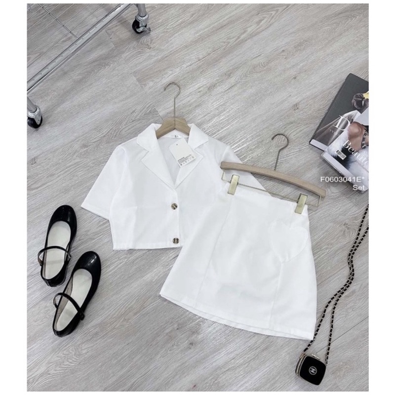 Set vest tay ngắn croptop chân váy