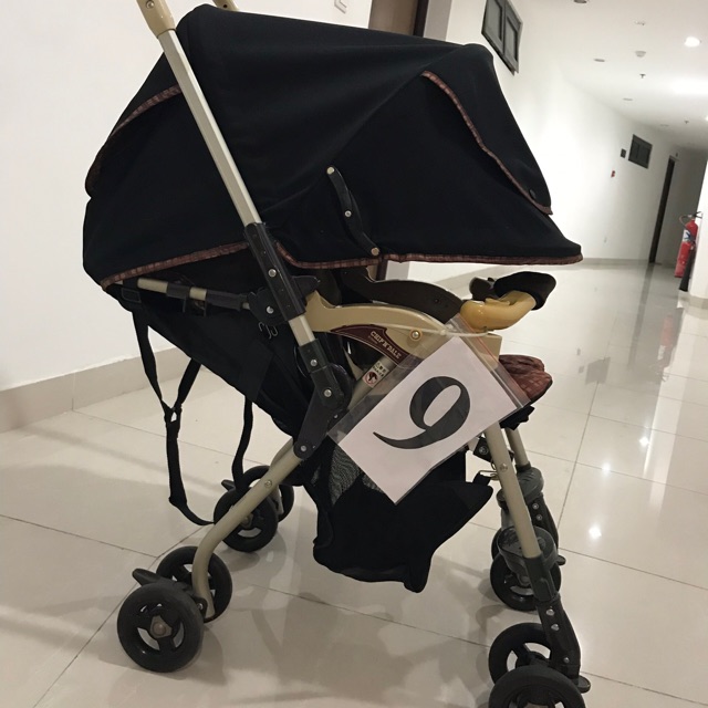 Xe đẩy nhật nội địa capella/aprica