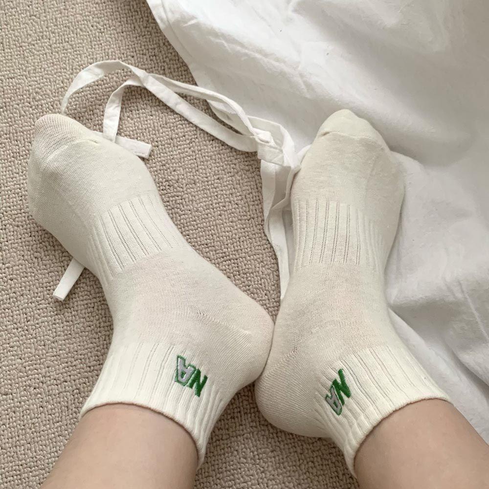 Vớ Thể Thao Bằng Cotton Thoáng Khí In Chữ Ngọt Ngào Cho Nữ