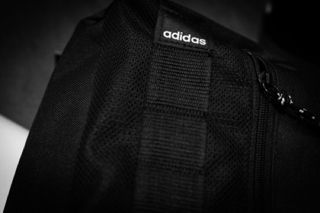 TÚI ĐEO CHÉO ADIDAS NEO CROSSBODY BACKPACK CF6833