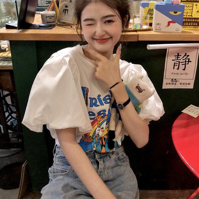 Áo thun tay ngắn màu trắng dáng rộng phong cách Hàn Quốc thời trang cho nữ