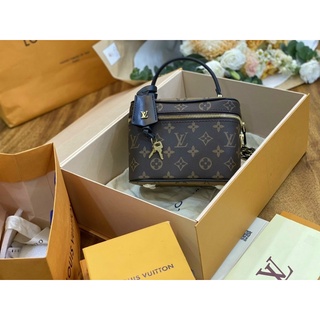 TÚi CỐP LV VANITY mới sịn sò