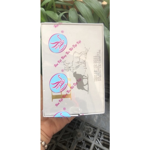 KEM DƯỠNG TRẮNG DA HOA VIỆT E7  E9