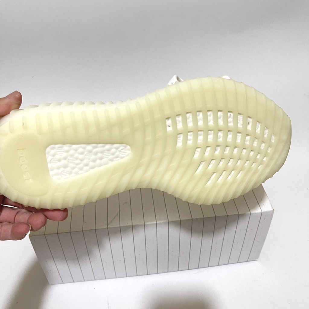Giày yeezy 350 boost v2 cream white trắng cao cấp
