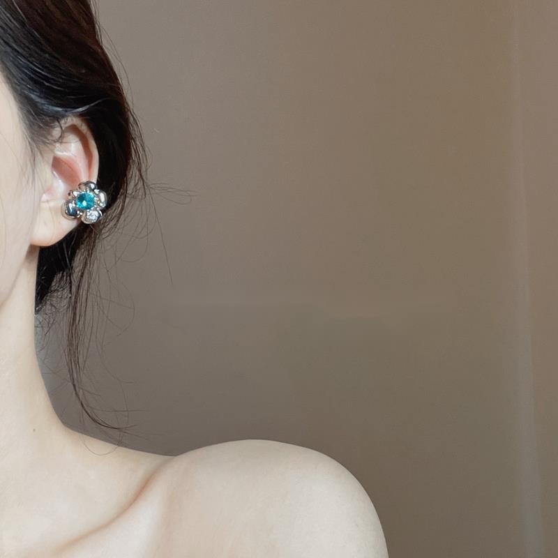 Bông Tai Dạng Kẹp Hình Hoa Đính Đá Kim Cương Giả 19A1614 Không Xỏ Dễ Phối Đồ Phong Cách Retro