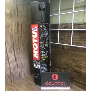 Xịt bôi trơn sên motul C4