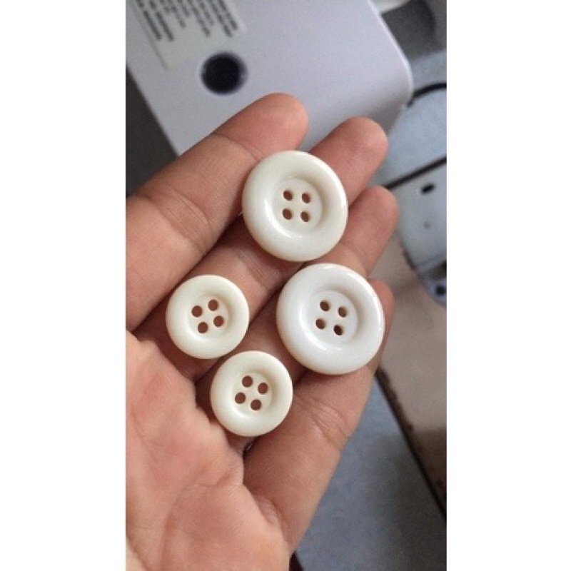 Nút quần tây, áo Vest kích thước 1.5cm 1.8cm và 2.2cm