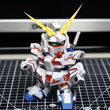 Mô hình giấy 3D  SD Gundam RX-0 Unicorn