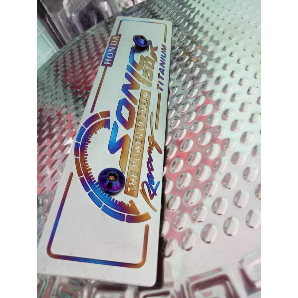 Bảng tên Sonic tặng kèm 2 ốc titan proti...