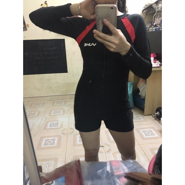 Hình thật-Áo bơi liền thân tay dài quần đùi