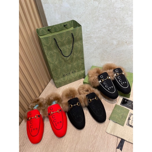 Giày sục lót lông mẫu mới hoạ tiết thương hiệu Gucci GG/GC 2021 cao cấp