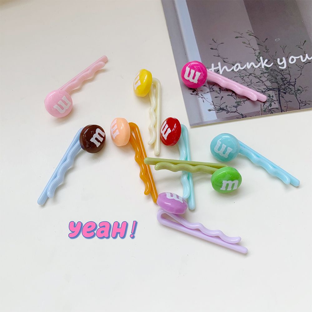 Kẹp tóc màu sắc ngọt ngào phong cách Hàn Quốc cho bé gái