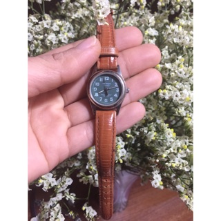 Đồng hồ nữ secondhand Pháp