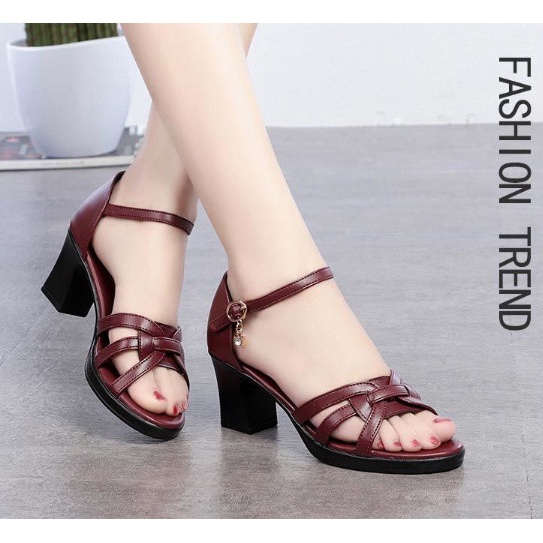 Giày sandan quai đan cách điệu 7f gpshop Giày sandan quai đan cách điệu 7f gpshop