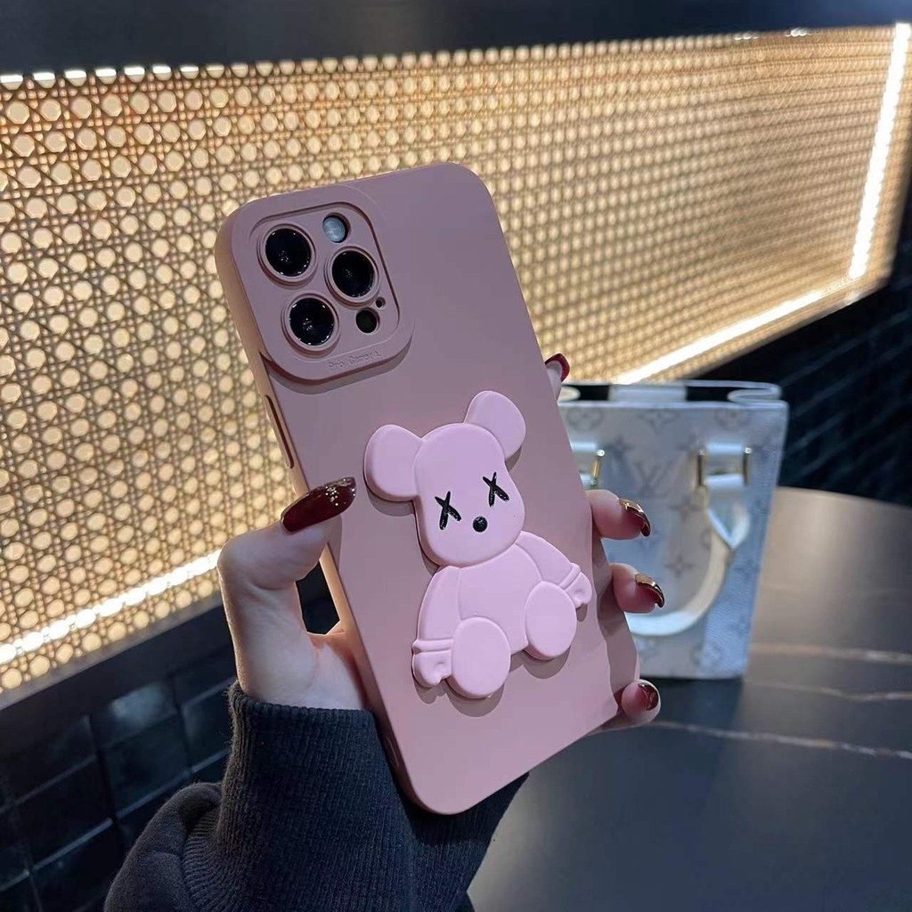 Ốp điện thoại silicone gắn hình gấu Kaws X sang trọng cho iphone 13 12 11 Pro Max pro 7 8 plus X Xs Max