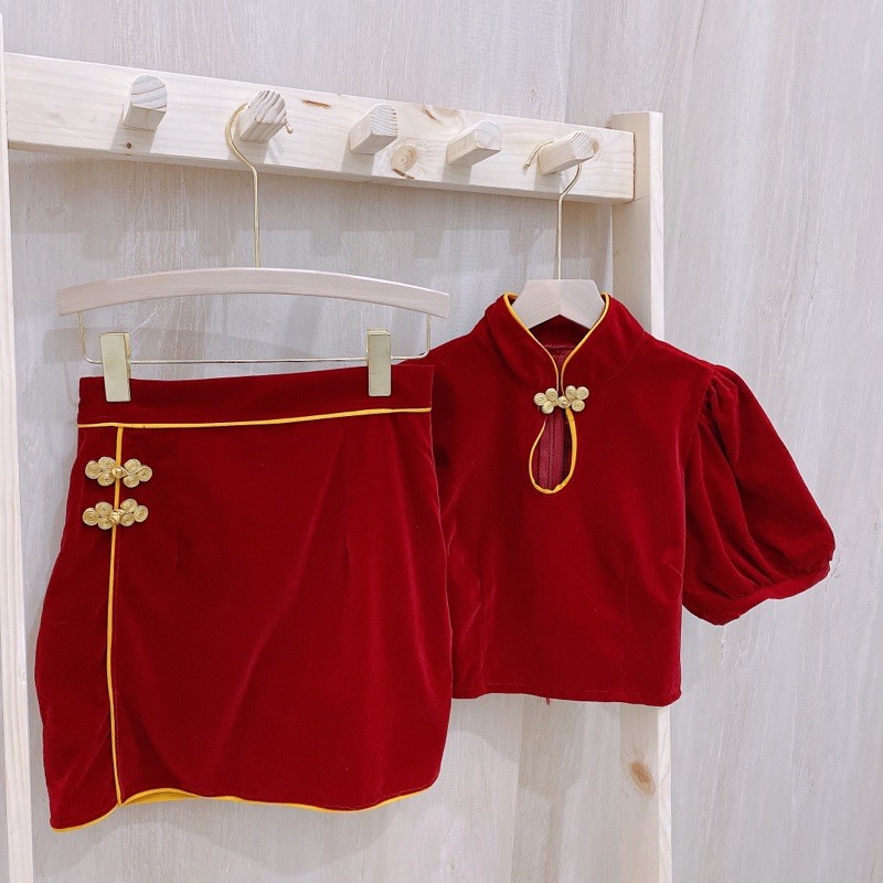 SET CROPTOP NHUNG ĐỎ CỔ TÀU VIỀN VÀNG [ ảnh thật shop tự chụp ] chất đẹp hàng chuẩn Shop | BigBuy360 - bigbuy360.vn