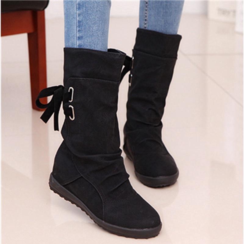 Giày boot nữ đế bệt cổ ngắn thời trang