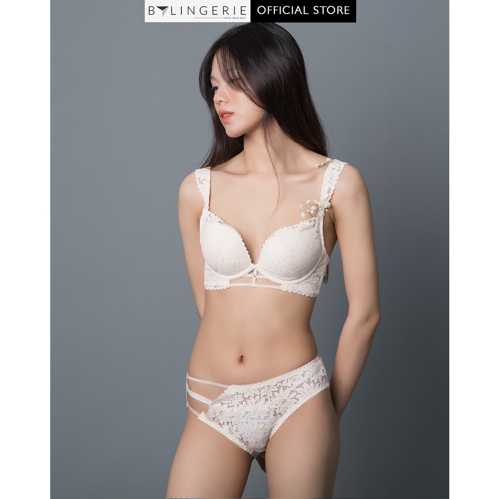 Bộ đồ lót ren nữ BY LINGERIE màu trắng kem không gọng đệm mút dày nâng ngực B229 | BigBuy360 - bigbuy360.vn