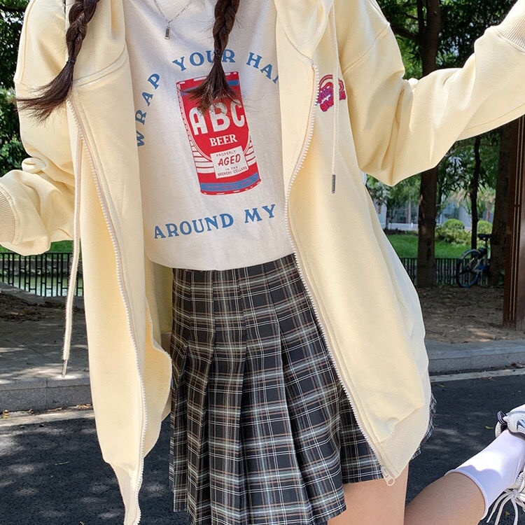 Áo hoodie tay dài dáng rộng màu vàng kem in chữ cái phong cách thu đông năng động dễ phối đồ 2021 | BigBuy360 - bigbuy360.vn