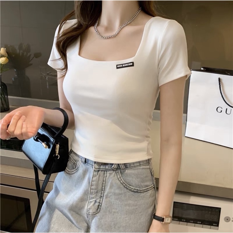 ÁO CROPTOP CỔ U LOGO