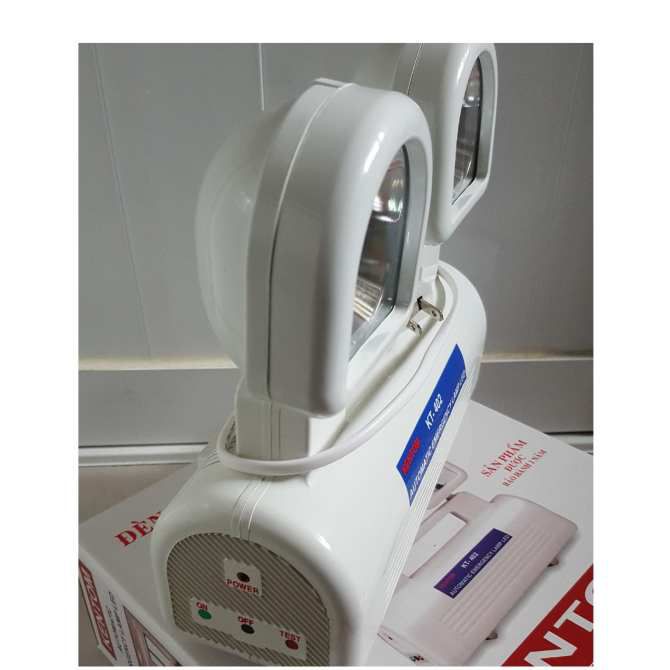 Đèn sạc chiếu sáng khẩn cấp Kentom 402