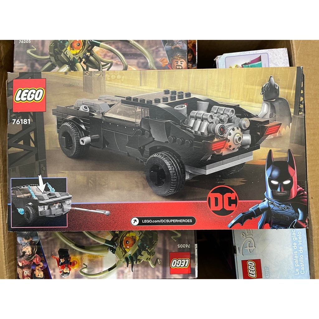 BỘ LẮP RÁP LEGO SUPERHEROES 76181: CUỘC RƯỢT ĐUỔI GIỮA BATMAN VÀ PENGUIN