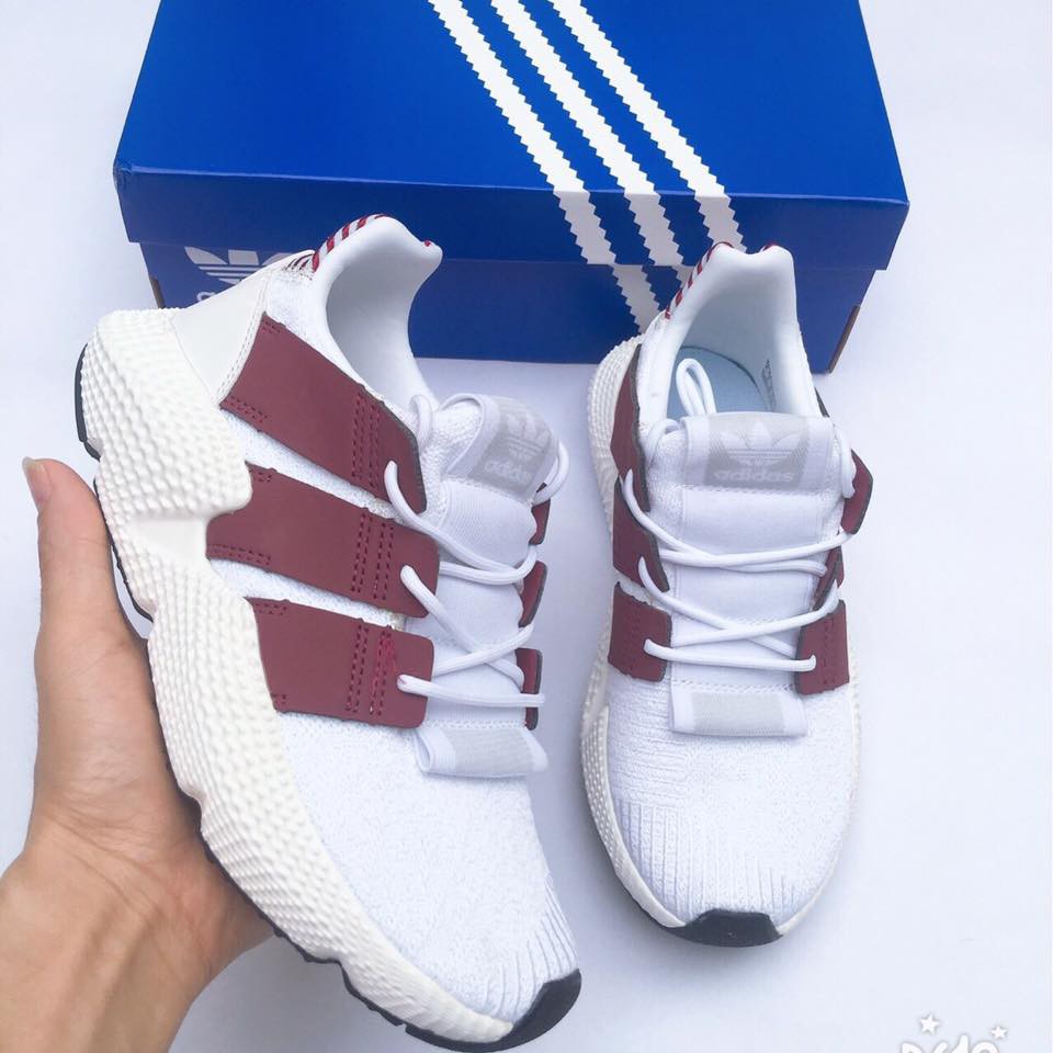 Giày Prophere màu trắng quai đỏ mận