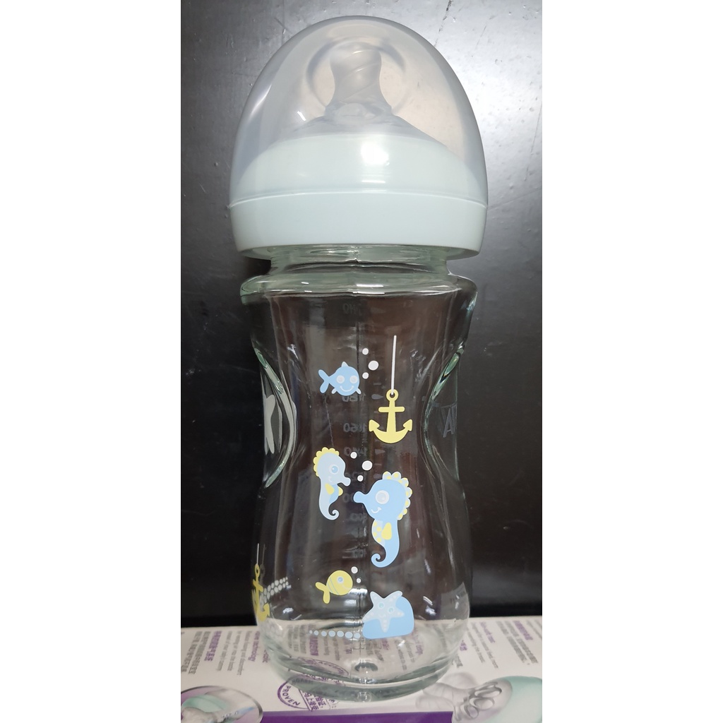 Bình sữa Avent Natural thủy tinh họa tiết 240ml